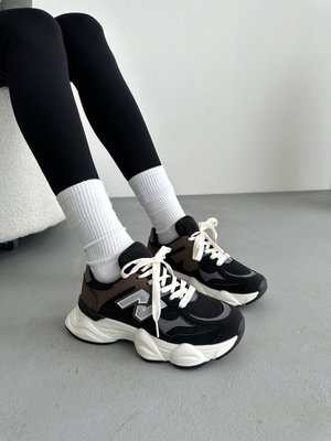 Кросівки жіночі на масивній підошві, чорний+коричневий колір 1157 фото